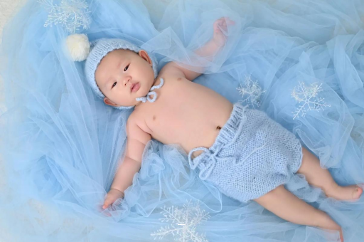 内蒙古怀孕肚子起小疙瘩很痒